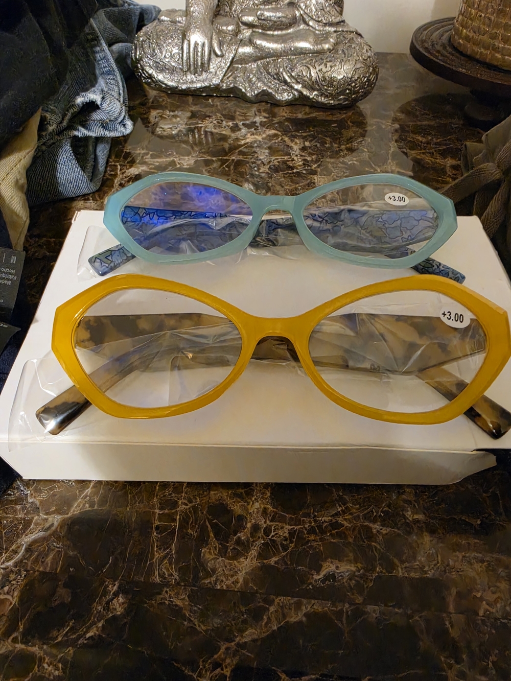 Yellow Cat-Eye Reading Glasses - Unbranded - Picture 3 of 3